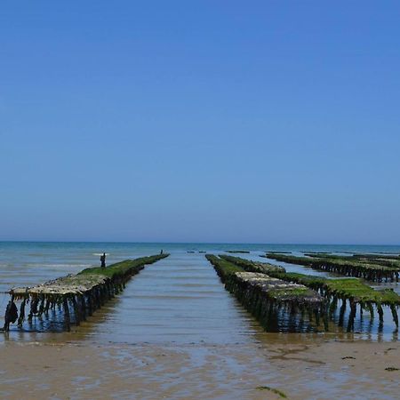 Maison Renovee En Pierres Sejour Spacieux Avec Jardin Et Terrasse Amenagee Pres Omaha Beach & Bayeux A 5Mn De La Mer Tous Commerces Commes Bagian luar foto