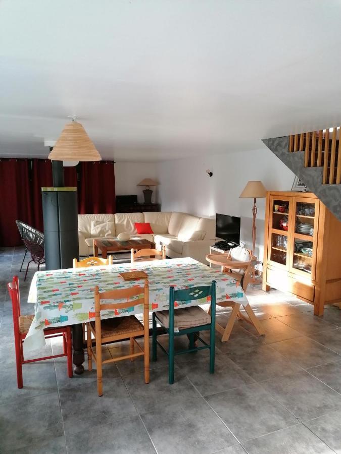 Maison Renovee En Pierres Sejour Spacieux Avec Jardin Et Terrasse Amenagee Pres Omaha Beach & Bayeux A 5Mn De La Mer Tous Commerces Commes Bagian luar foto